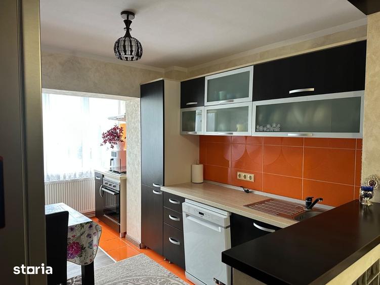 Apartament cu 2 camere decomandat în Obcini