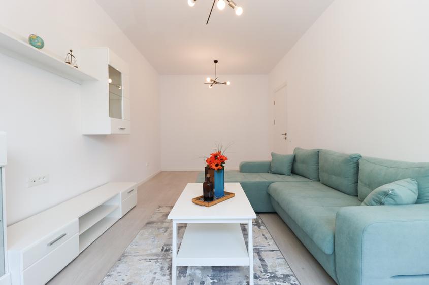 Apartament cu 2 camere decomandat, mobilat în Brâncoveanu