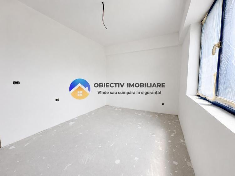 Apartament cu 3 camere decomandat în Calea Romanului
