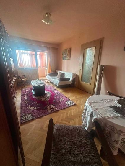 Apartament cu 2 camere decomandat în Vasile Aaron