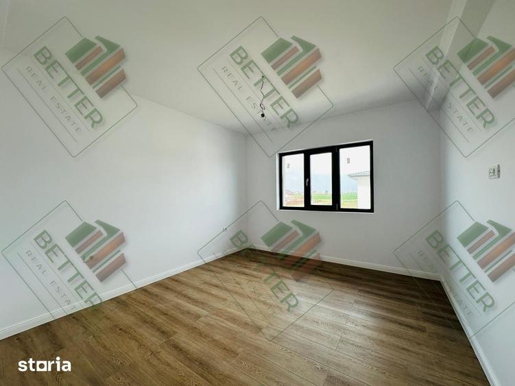 Casă cu 4 camere cu Teren 352 Mp în Berceni