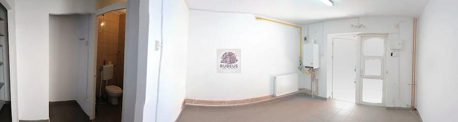 Spațiu comercial, de 17.49 mp, în Central