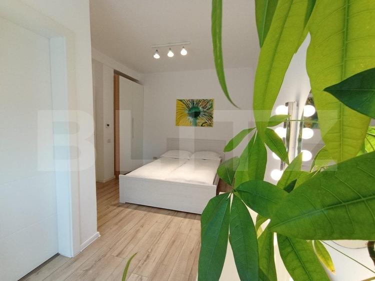 Apartament cu 3 camere semidecomandat, mobilat în Timocului-Șaguna