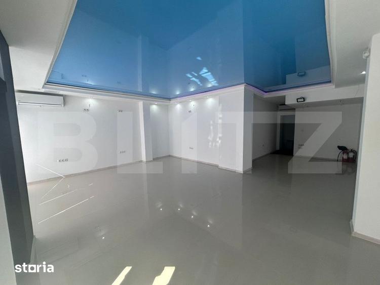 Spațiu comercial, de 63 mp, în Rovine