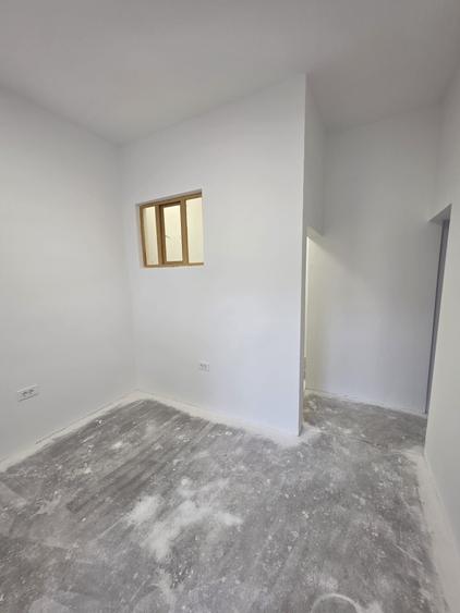 Spațiu comercial, de 56 mp, în Rogerius