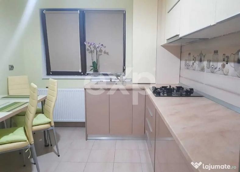 Apartament cu 3 camere semidecomandat în Florești