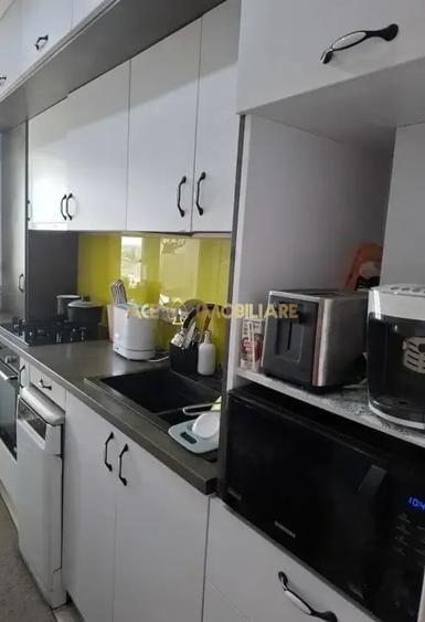 3 Camere de inchiriat | Berceni | Metrou | Parcare | Centrala | 80 mp - 6