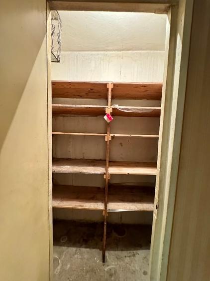 Apartament cu 3 camere decomandat în Colentina