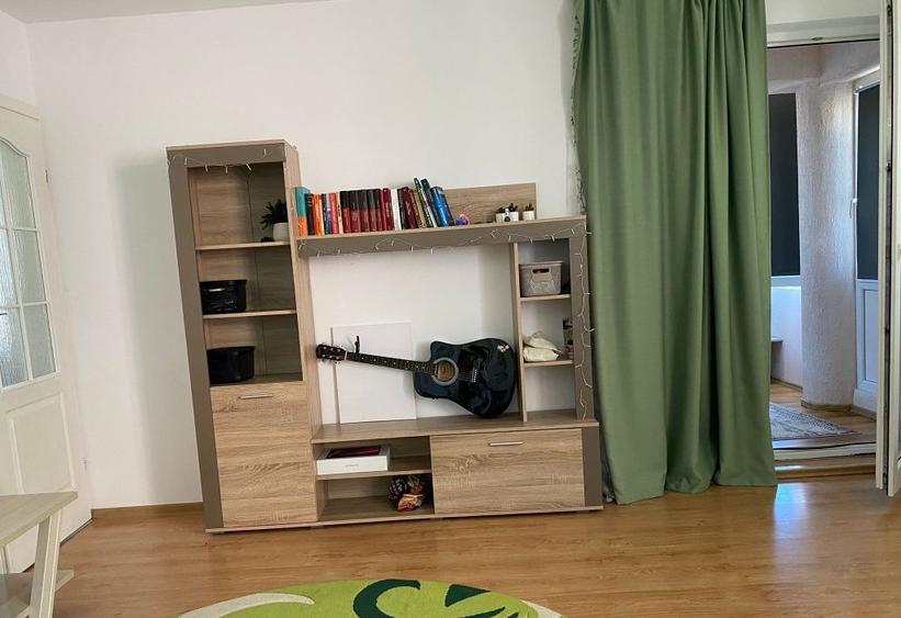 Garsonieră decomandată în Dosu Bricii