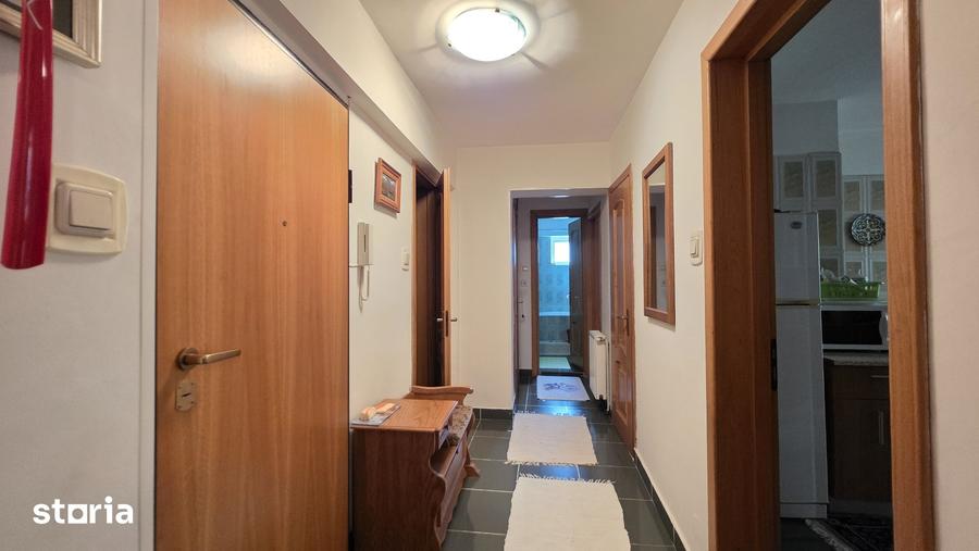 Apartament cu 3 camere în Central