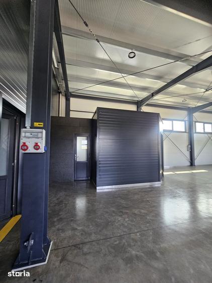 Spațiu comercial, de 300 mp, în Bosanci