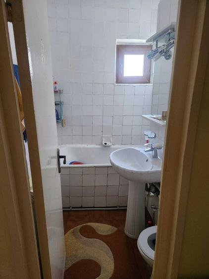 Apartament cu 2 camere semidecomandat în Ultracentral
