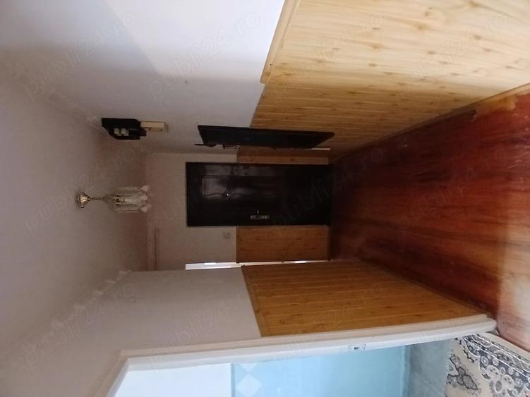 Apartament cu 3 camere decomandat în Caragiale