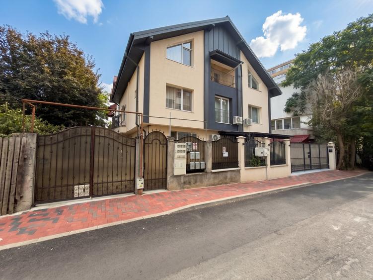 Apartament cu 2 camere semidecomandat în Liviu Rebreanu