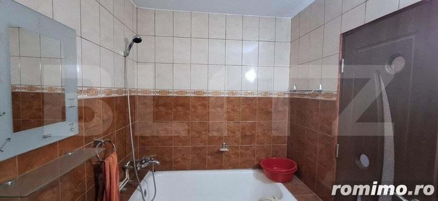 Apartament 2 camere , cu 2 balcoane ?i pivni?a , zona Micro 17 - 1
