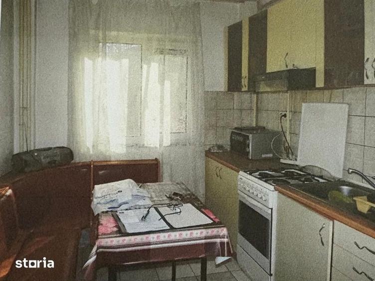 Vand Apartament 3 camere 72 mp decomandat Spitalul Judetean - 7