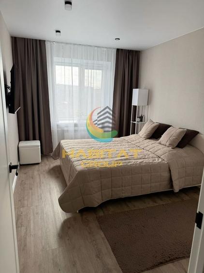 Apartament cu 3 camere decomandat în Berceni