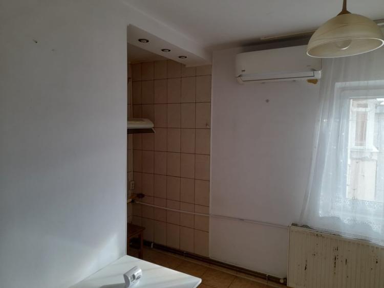 Apartament cu 3 camere decomandat în Făgăraș