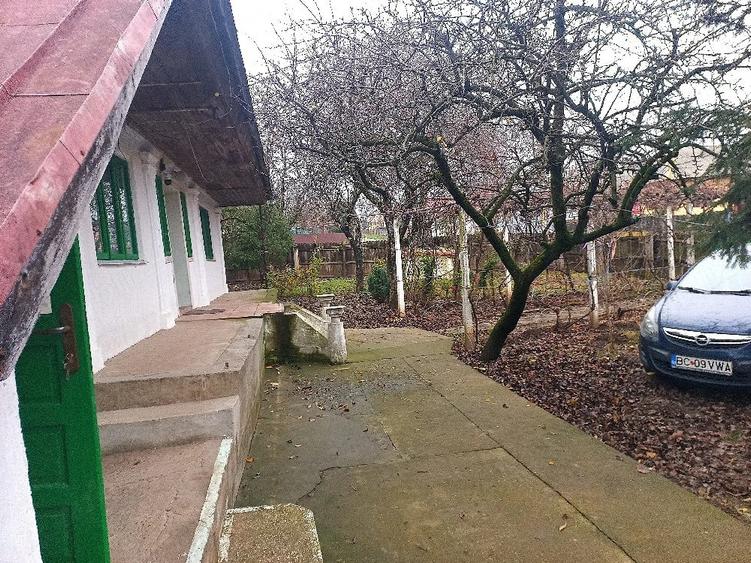 Casă cu 3 camere cu Teren 1800 Mp în Itești