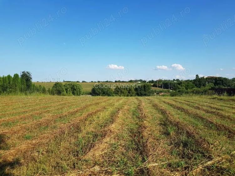 Vand teren intravilan