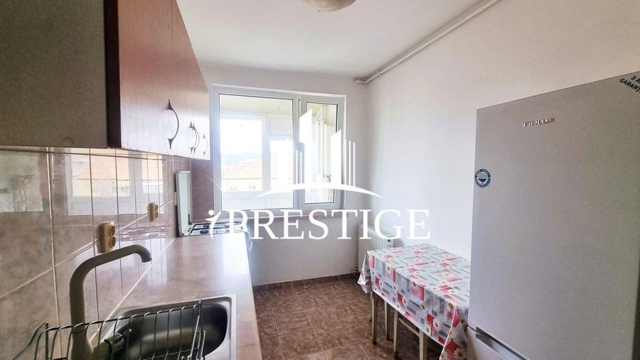 Apartament cu 2 camere decomandat, mobilat în Mihai Viteazul