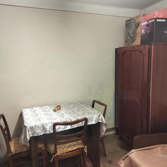 Apartament cu 2 camere nedecomandat în Central