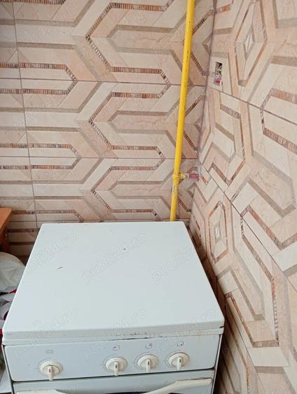 Apartament cu 3 camere decomandat în Mătăsari