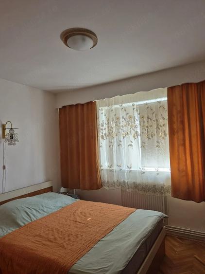 Apartament cu 2 camere decomandat în Exterior Vest