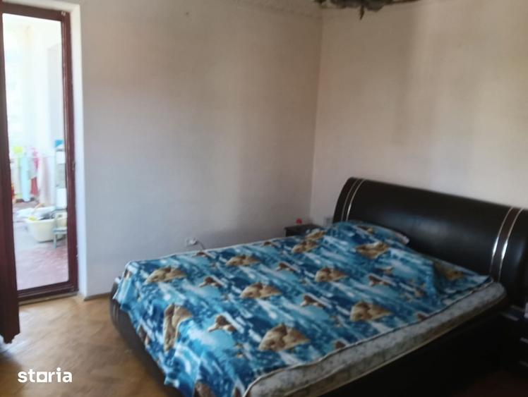 Apartament cu 4 camere în Central
