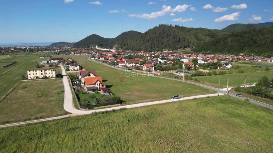 Teren Construcții intravilan de 1000 mp, în Glăjărie