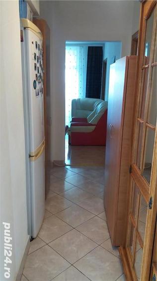 Apartament cu 3 camere semidecomandat în Mihail Kogălniceanu