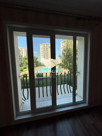 Apartament cu 2 camere semidecomandat, mobilat în Ștefăneștii de Jos