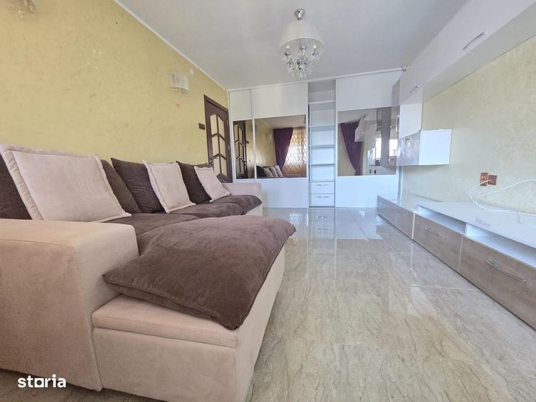 Apartament cu 2 camere decomandat în Micro 18