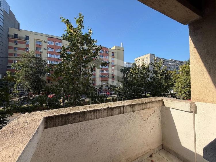 Apartament cu 2 camere decomandat în Octavian Goga