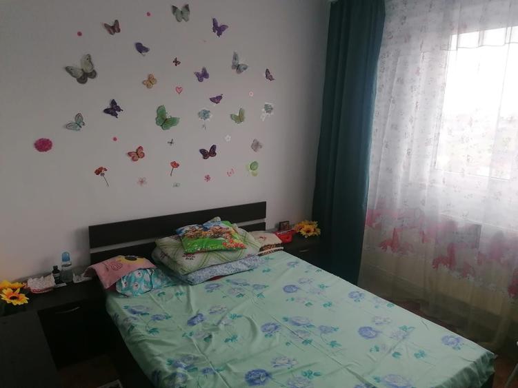 Apartament cu 2 camere decomandat în Bejan