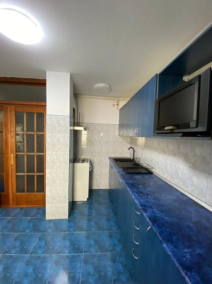 Apartament cu 3 camere decomandat în Ultracentral