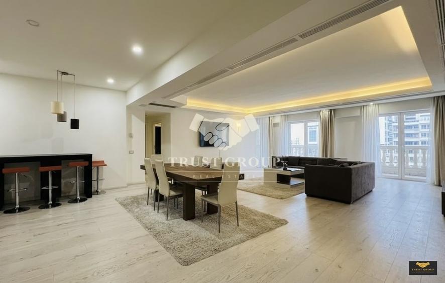 Apartament cu 3 camere semidecomandat, mobilat în Herăstrău