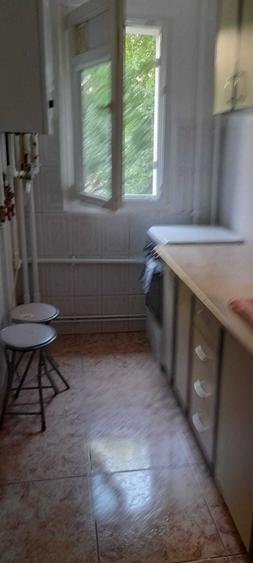 Apartament cu 2 camere semidecomandat în Giurgiului