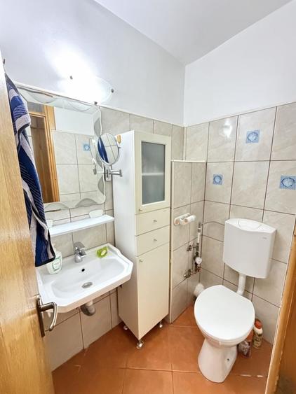 Vand apartament 3 camere, zona Dacia /Tomis III, 2 bai, mobilat, utilat, loc parcare - 2