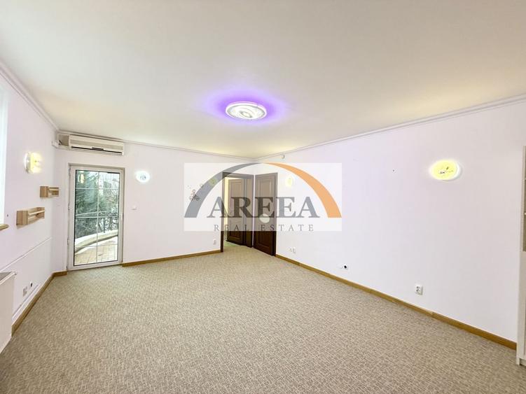 Casă individuală cu 10 camere cu Piscina în Pipera