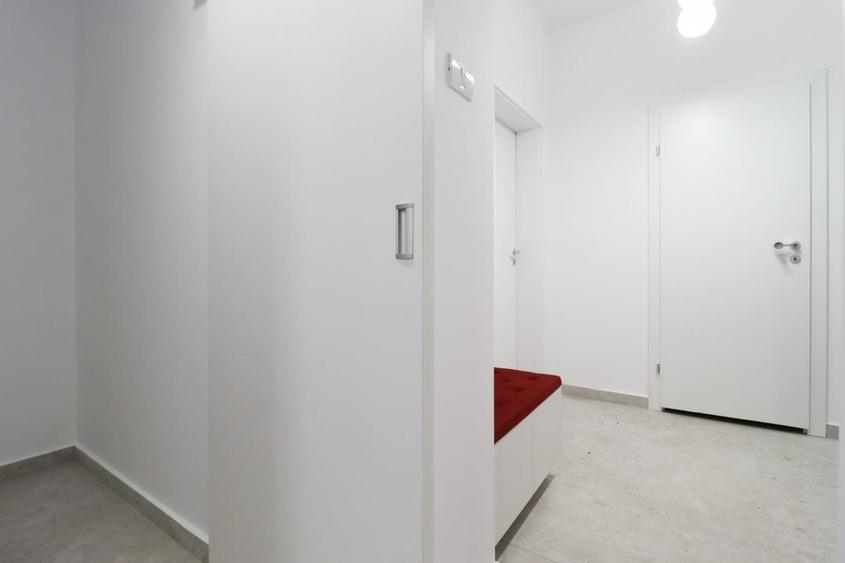 Apartament cu 2 camere decomandat în Barbu Văcărescu