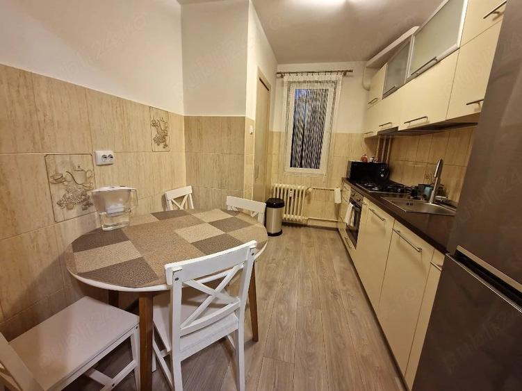 Apartament cu 3 camere decomandat în Gheorgheni