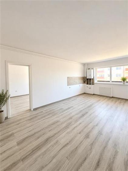 Apartament cu 2 camere decomandat în Sânpetru