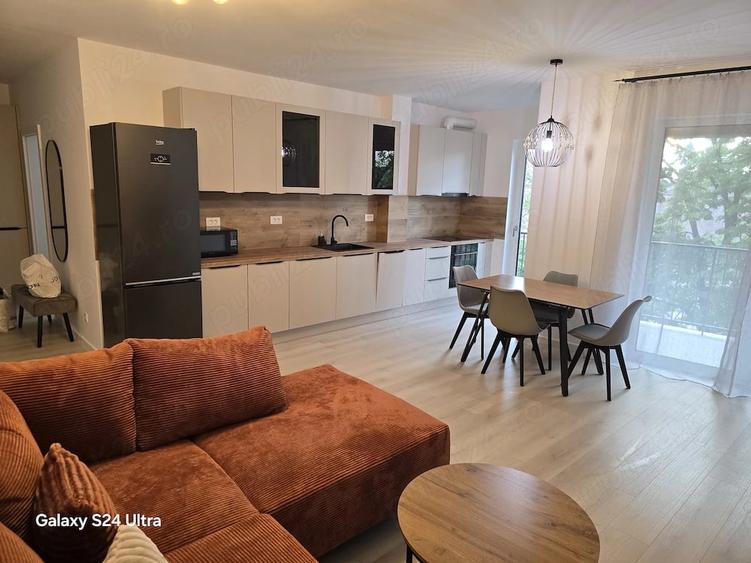 Apartament cu 2 camere decomandat în Central