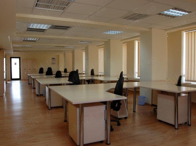 Spațiu comercial, de 200 mp, în Port