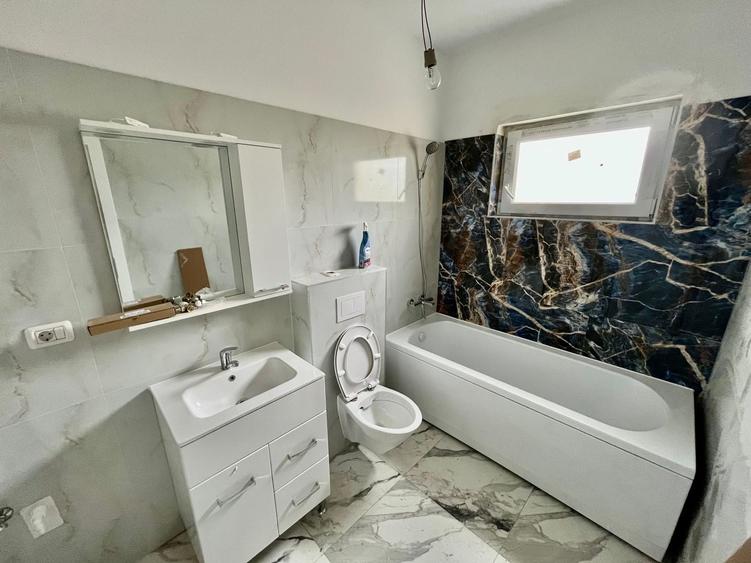 Duplex cu 3 camere cu Canalizare în Moșnița Nouă