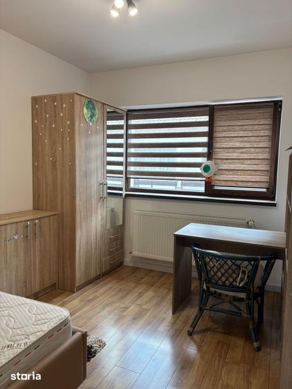 Acasa pentru familia ta Casa in?iruita cu 3 dormitoare ?i curte - 2