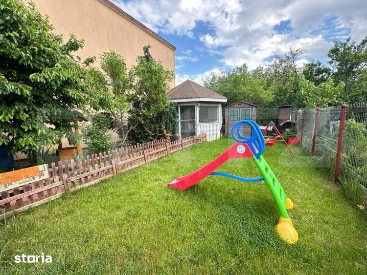 Casă cu 6 camere cu Teren 387 Mp în Central