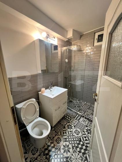 Apartament cu 2 camere decomandat, mobilat în Complex Studențesc
