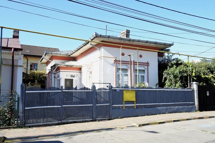 Casă individuală cu 3 camere cu Canalizare în Gară